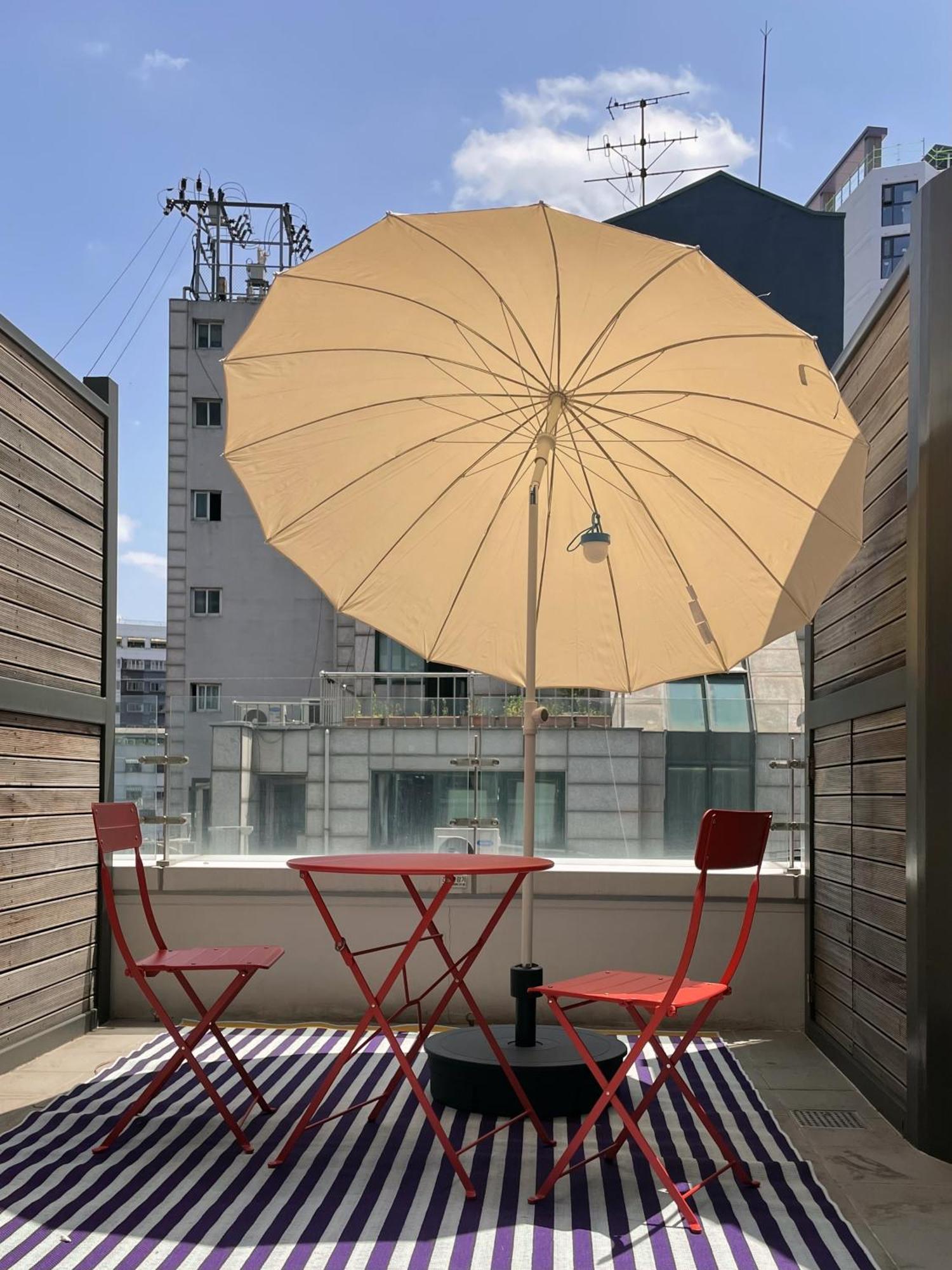 Urbanstay Myeongdong Seoul Exterior foto