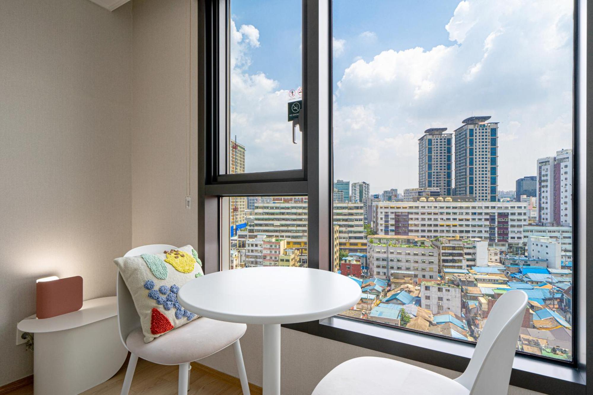 Urbanstay Myeongdong Seoul Exterior foto